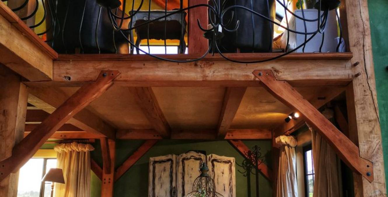 family room sleeping 6 people