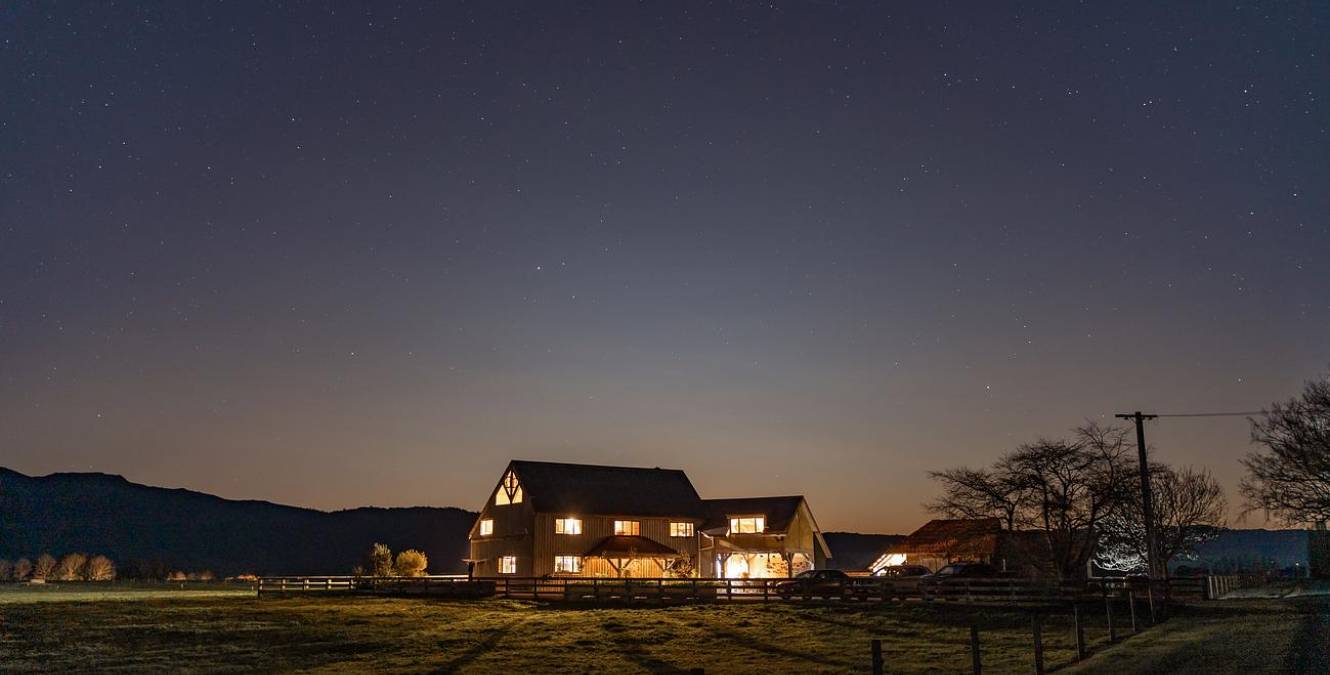 wooden architecture homestay Waikato New Zealand